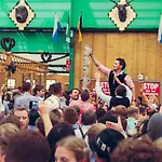 Munich Oktoberfest Accommodation Party Camping Experience Kemp Mnichov