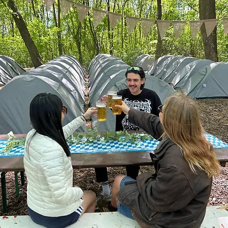 Kamp alanı Oktoberfest Party Experience 2*