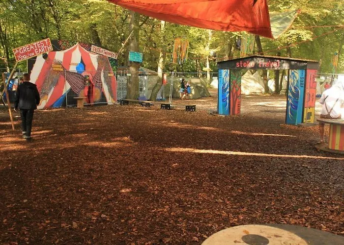 Oktoberfest Party 캠프장 2*